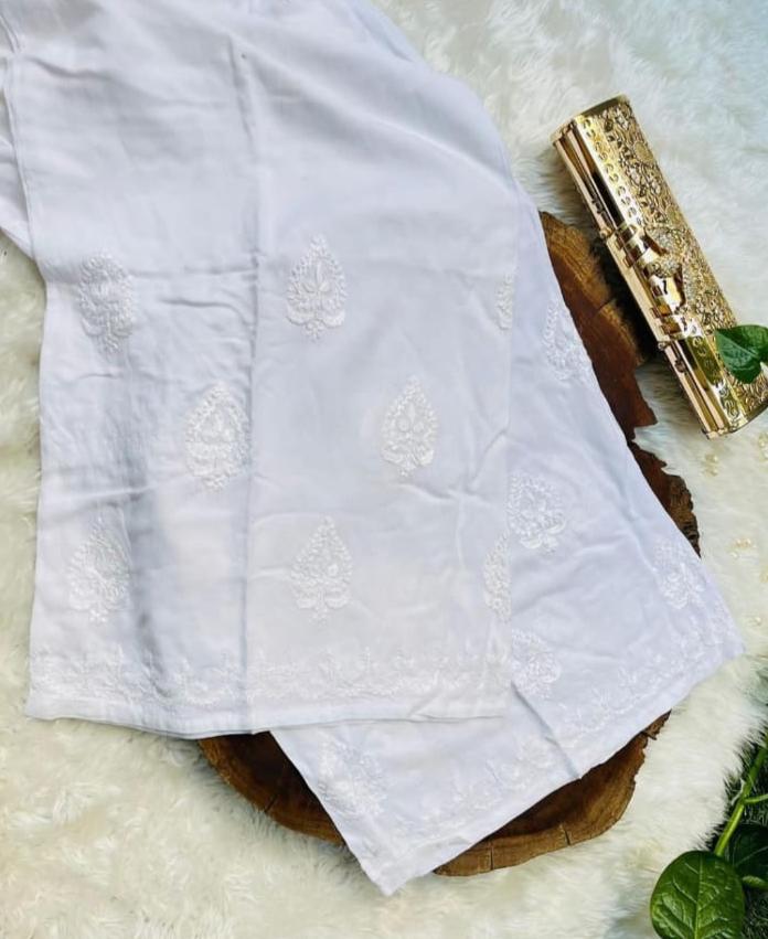 HAND EMBROIDERED CHIKANKARI PALAZO