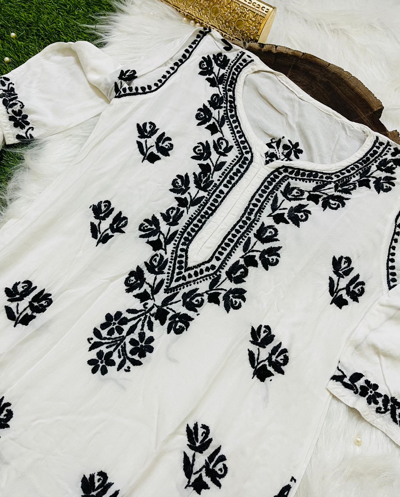 WHITE 2 PIECE HAND EMBROIDERED SET