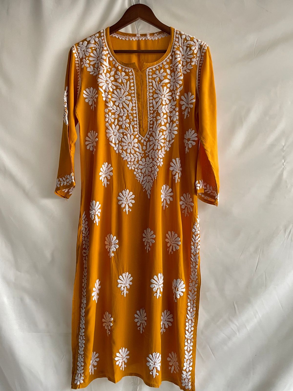 LONG HAND EMBRIODERED KURTA