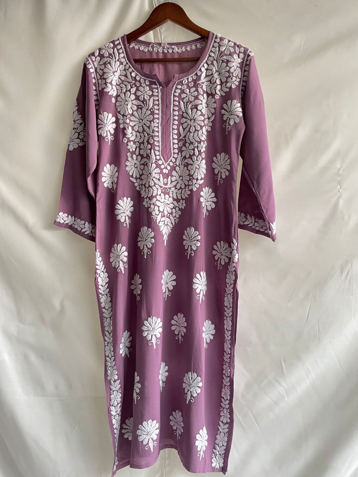 LONG HAND EMBRIODERED KURTA