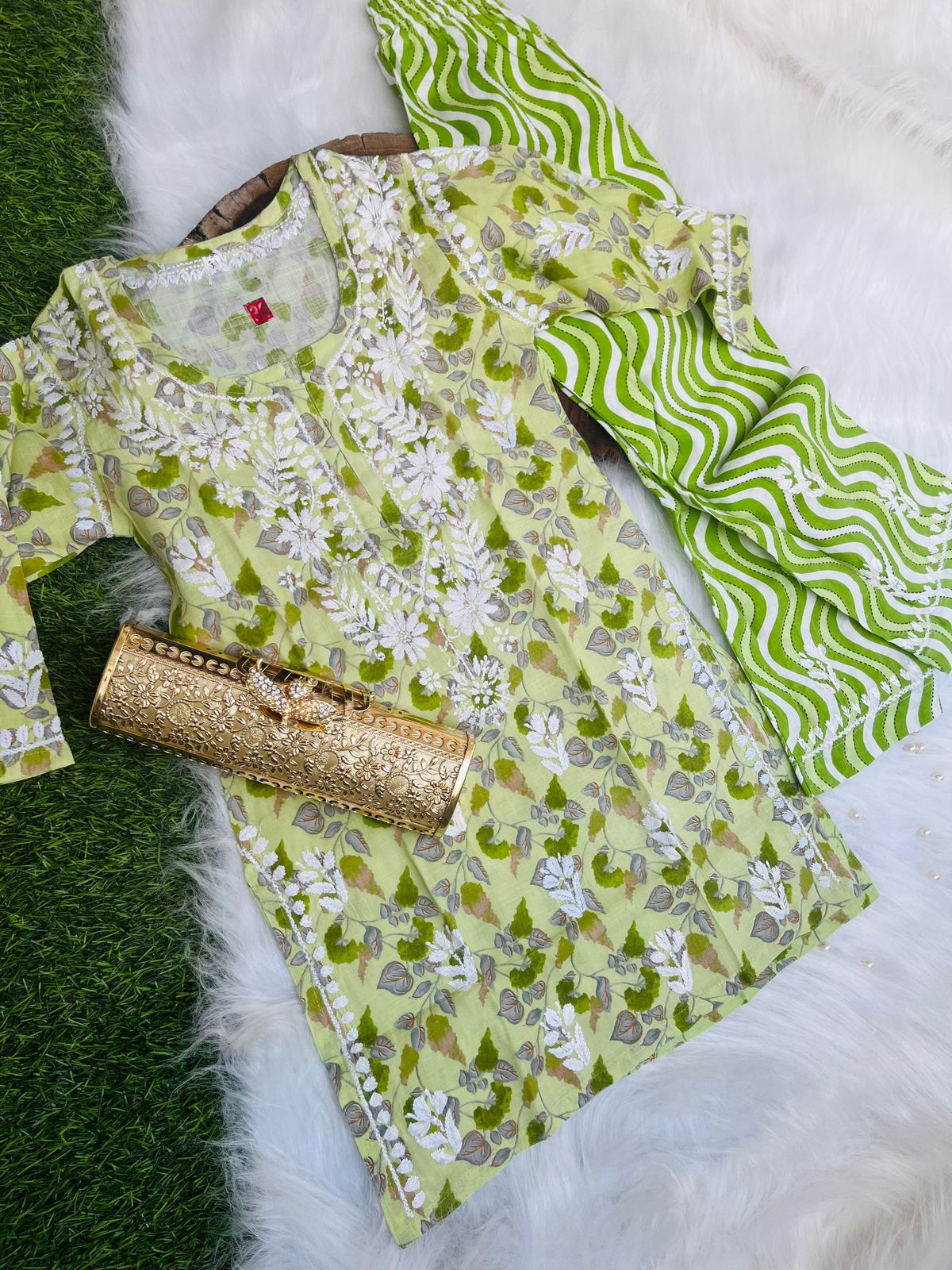 KID 2 PIECE HND EMBRIODERED SET