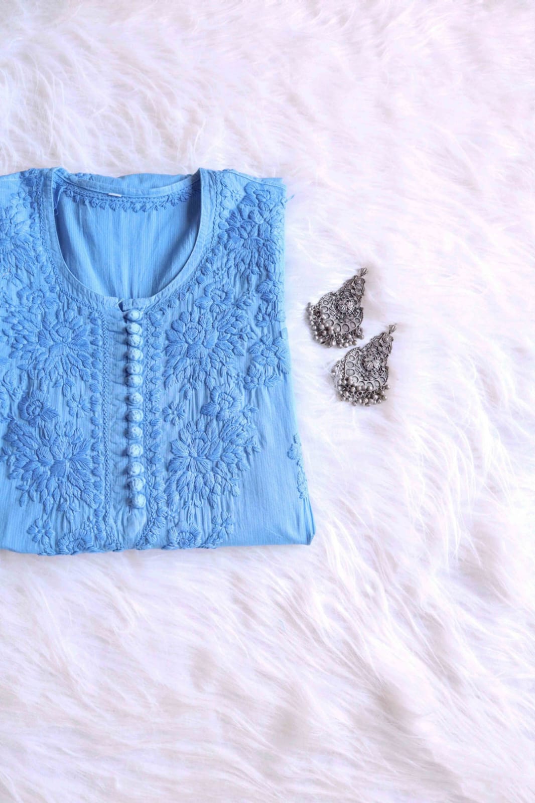 PREMIUM 3D HAND EMBRIODERED LAWN KURTA