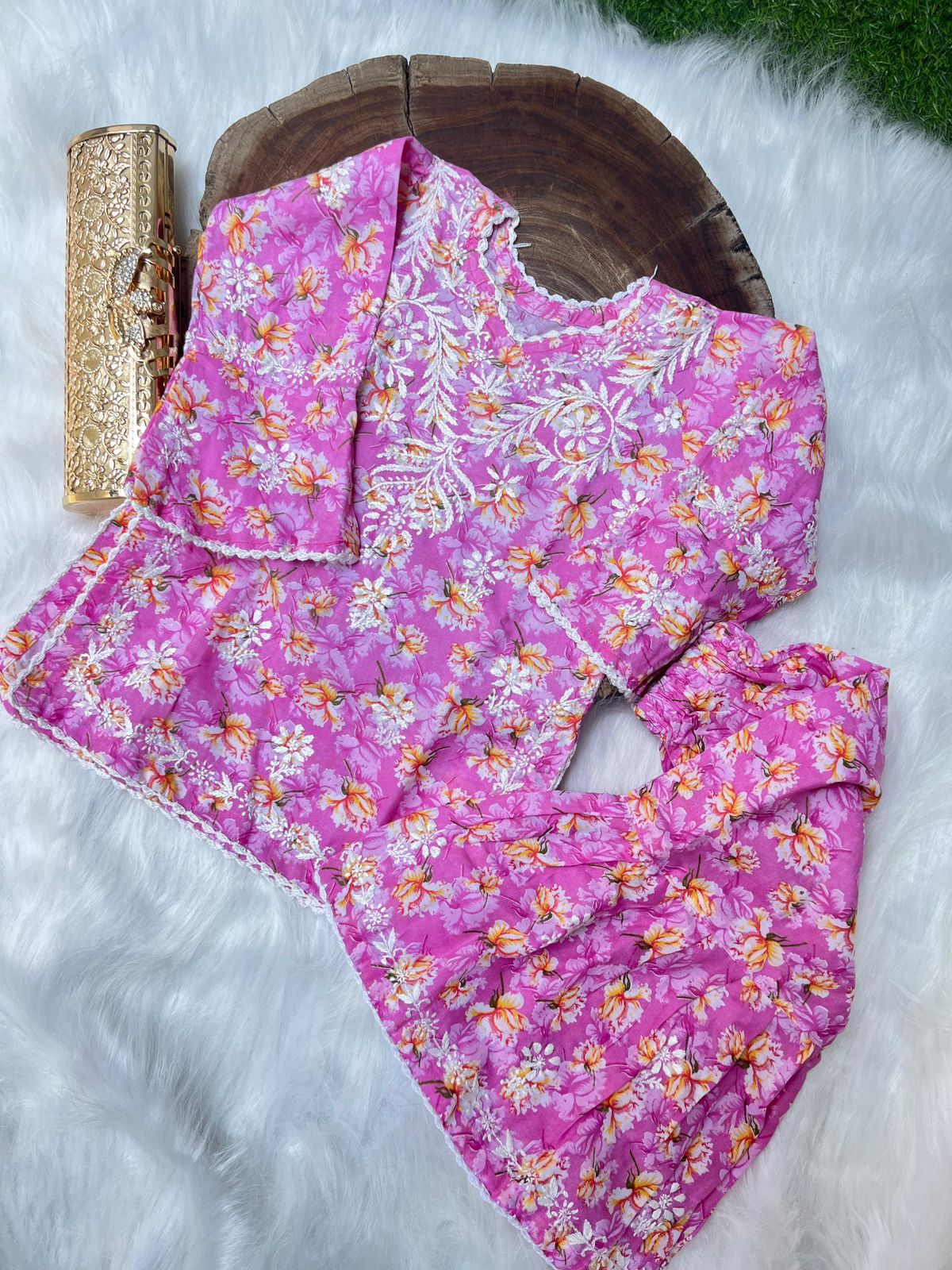 KID 2 PIECE HND EMBRIODERED SET