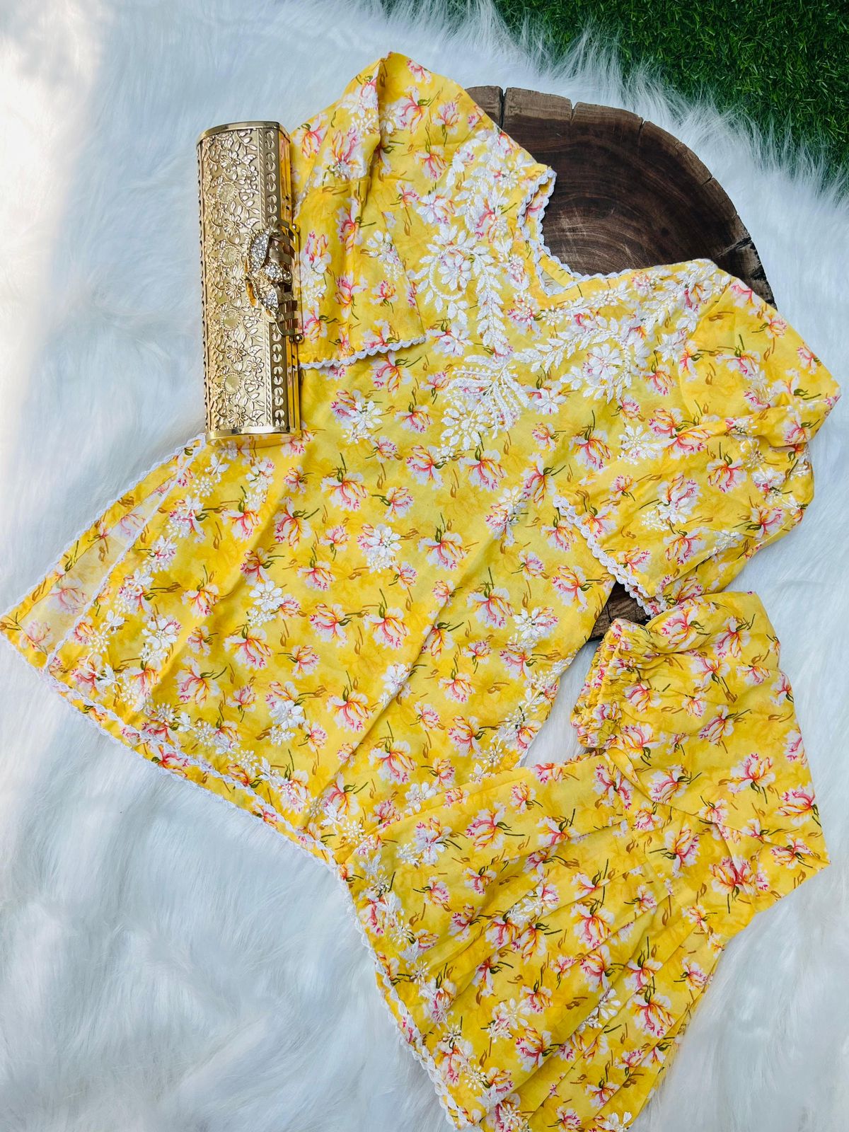 KID 2 PIECE HND EMBRIODERED SET